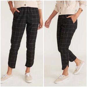 Marine Layer Black and White Ankle Cropped Pants